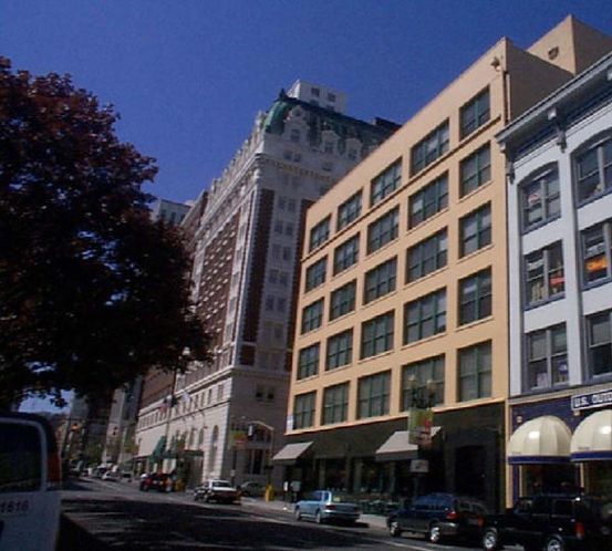 Broadway Commons: 225 SW Broadway, Portland, OR 97205